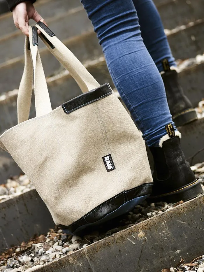03 BAG RAIS JAN185923